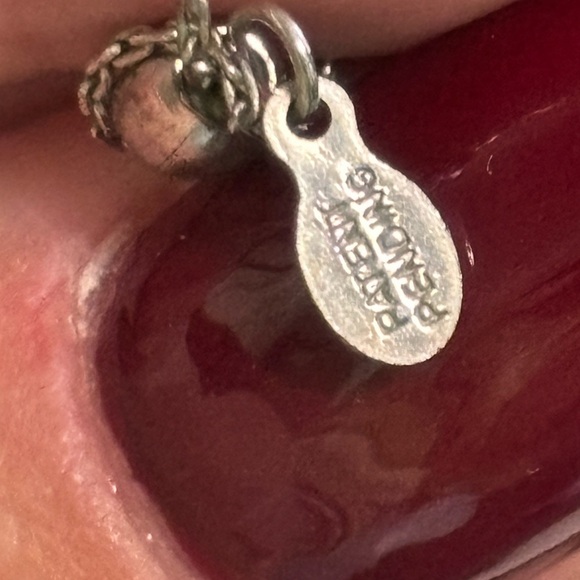 ALEX AND ANI Guardian Angel
Expandable Necklace and sterling pendant - Picture 12 of 16